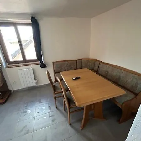 Appartement Entire 2 Bedroom 5 Beds